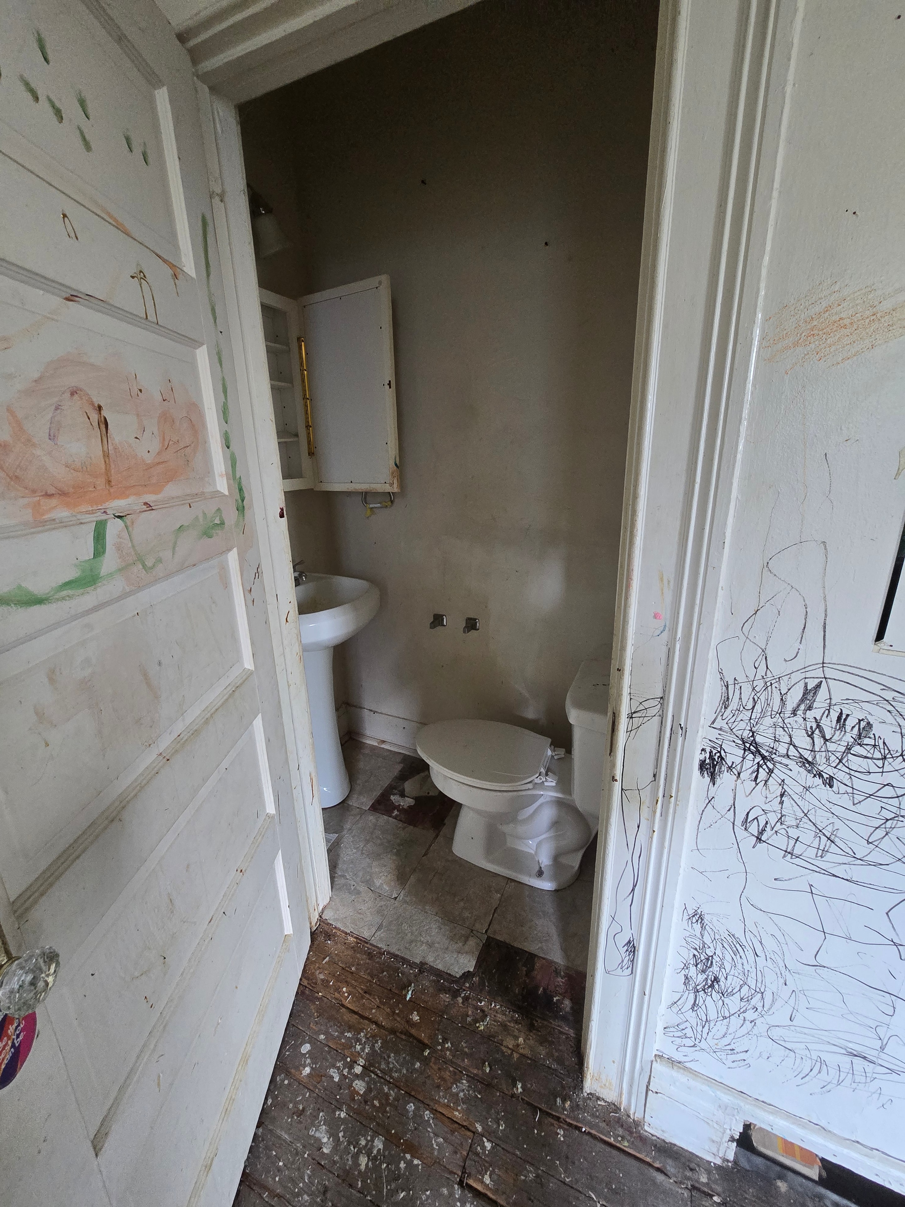Washington Bathroom Update — before renovation