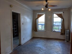 Room before renovation